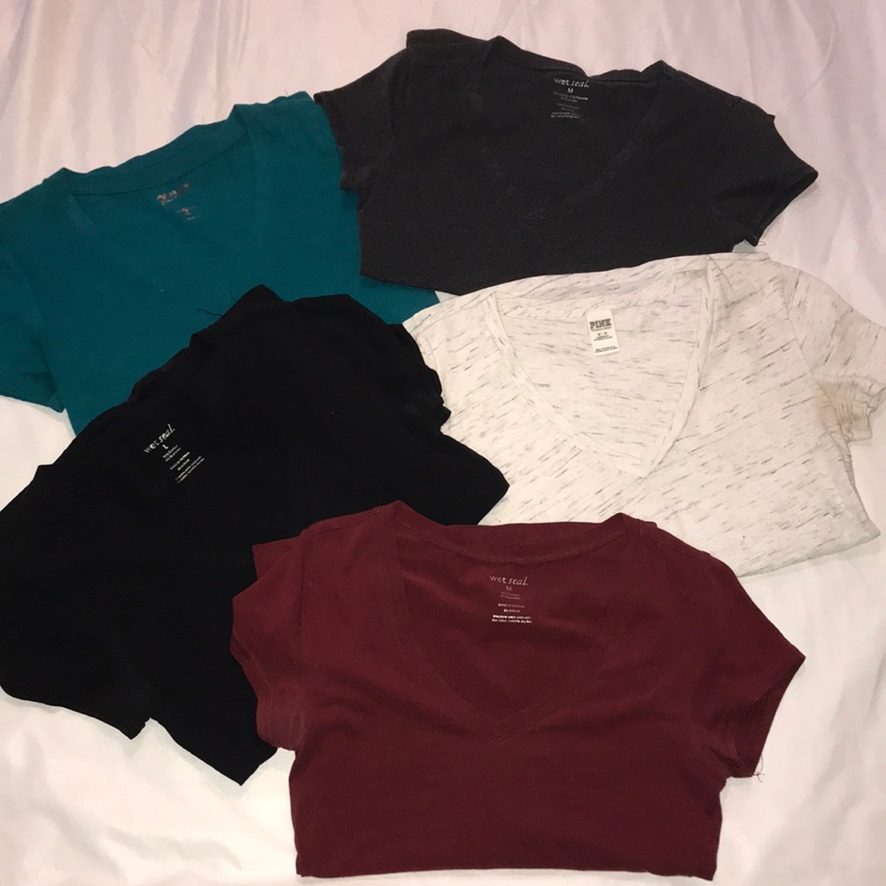 5 pc V-neck bundle!